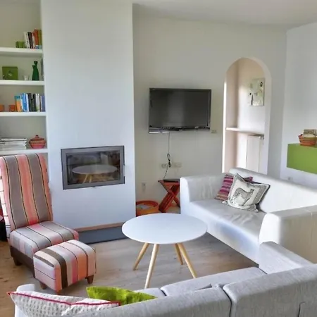 Tatil Evi Ferienhaus In Ruhiger Lage Mit Traumhaftem Panoramablick Auf Den Gardasee Und Gegenuberliegendes Bergmassiv
