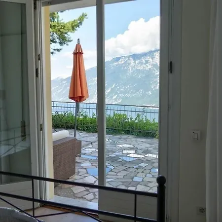 Tatil Evi Ferienhaus In Ruhiger Lage Mit Traumhaftem Panoramablick Auf Den Gardasee Und Gegenuberliegendes Bergmassiv Tremosine